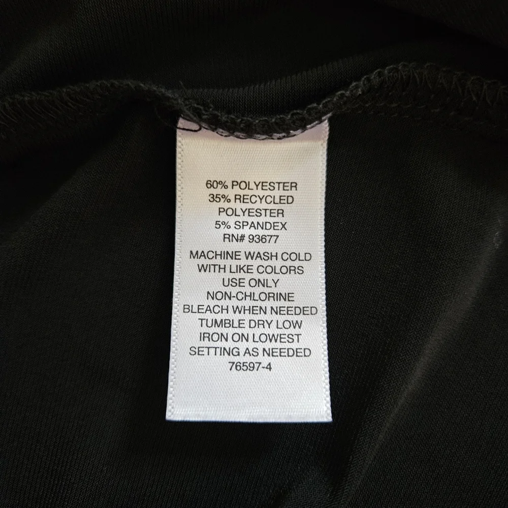NWT Liz Claiborne Elegant Black Short Sleeve Tee